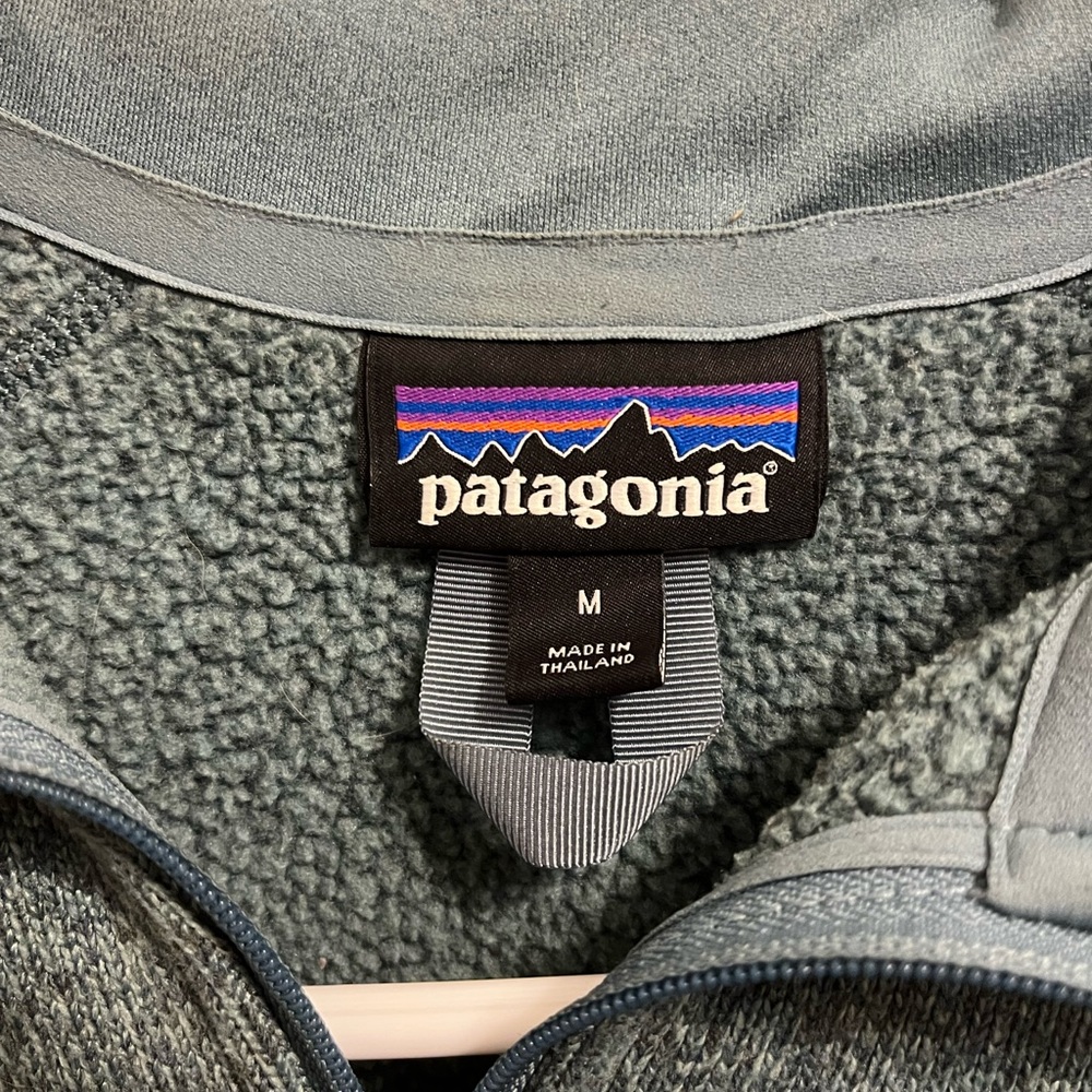 Women’s Patagonia better sweater 1/4 zip - Picture 3 of 3